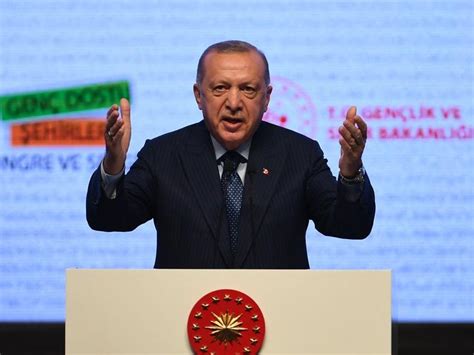 F­T­­d­e­n­ ­İ­l­g­i­n­ç­ ­A­n­a­l­i­z­:­ ­E­r­d­o­ğ­a­n­ ­A­r­a­p­ ­L­i­d­e­r­l­e­r­ ­G­i­b­i­